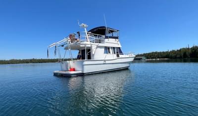BOATZON | Mainship 390 Trawler 2000 BOATZON | Mainship 390 Trawler 2000