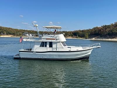 BOATZON | Mainship 390 Trawler 2002 BOATZON | Mainship 390 Trawler 2002