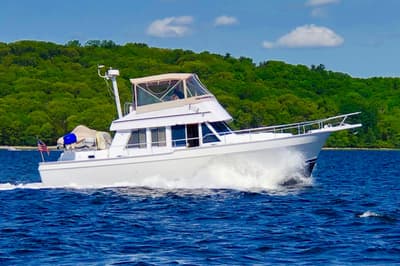 BOATZON | Mainship 430 Trawler 1999