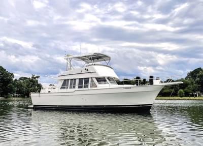 BOATZON | Mainship 430 Trawler 2002