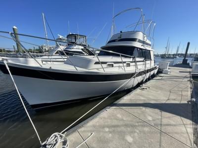 BOATZON | Mainship Mark Iii 1984