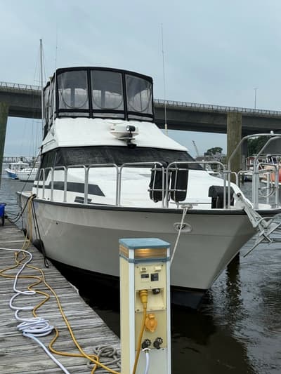 BOATZON | Mainship Mediterranean 1988