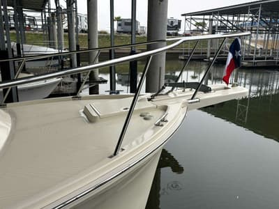 BOATZON | Mainship Pilot 30 Rum Runner II 2004