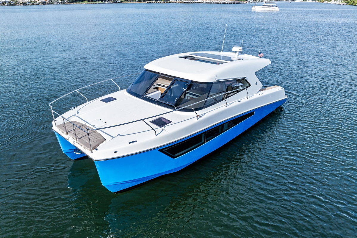 2025 Makai M37 - Sold Boat
