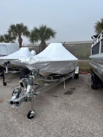 2026 Mako 18 Pro Skiff - Sold Boat