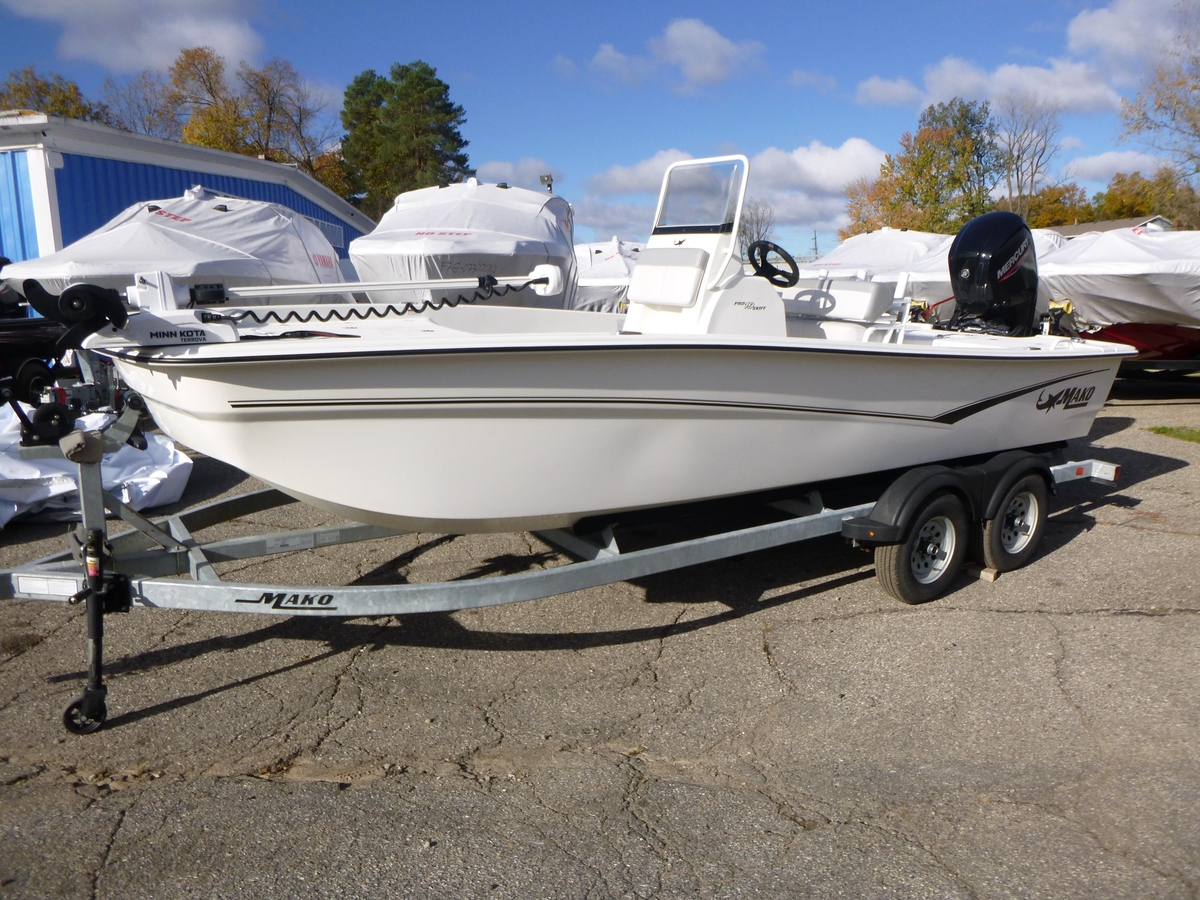 2022 Mako 19CC - Sold Boat