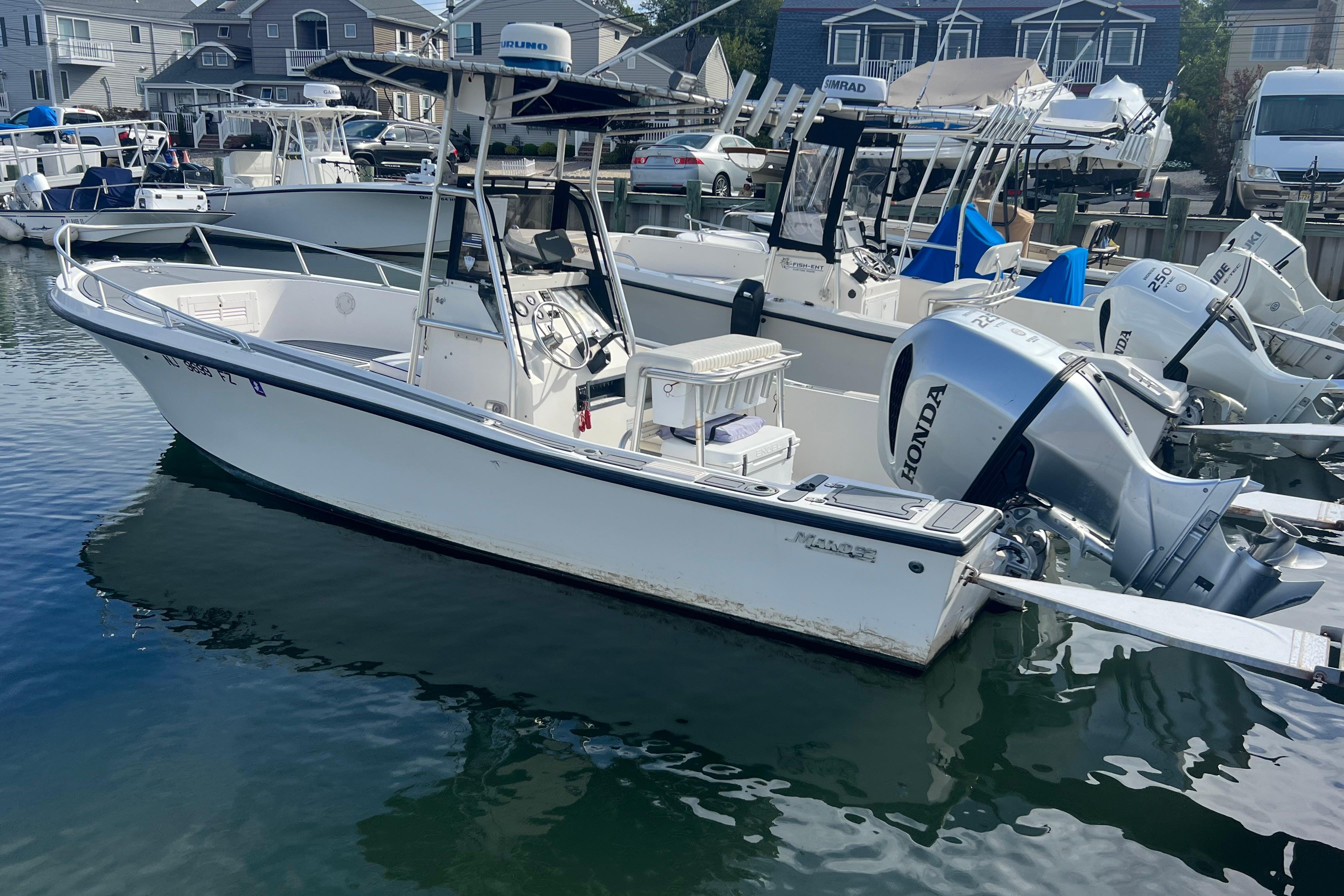 Used Mako 221 Center Console 1995 for sale in Manasquan, New