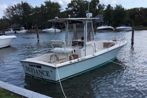1982 Mako 23 Inboard Diesel - Sold Boat