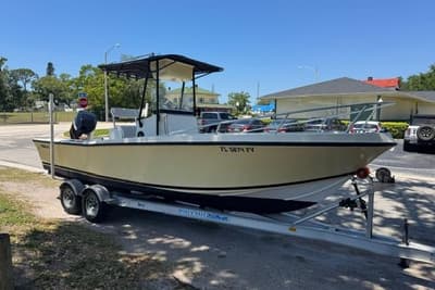 BOATZON | Mako 232 Center Console 1987