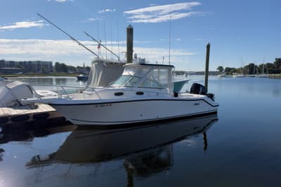 BOATZON | Mako 253 Walk Around 1998