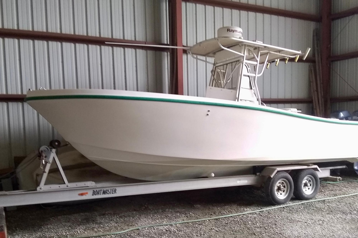 1996 Mako 262 Center Console - Sold Boat
