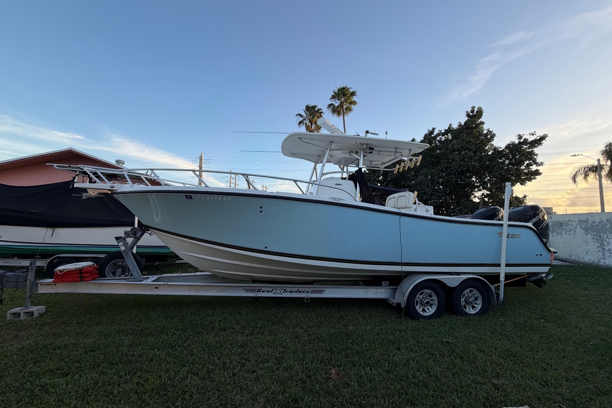 2009 Mako 284 Center Console - Sold Boat