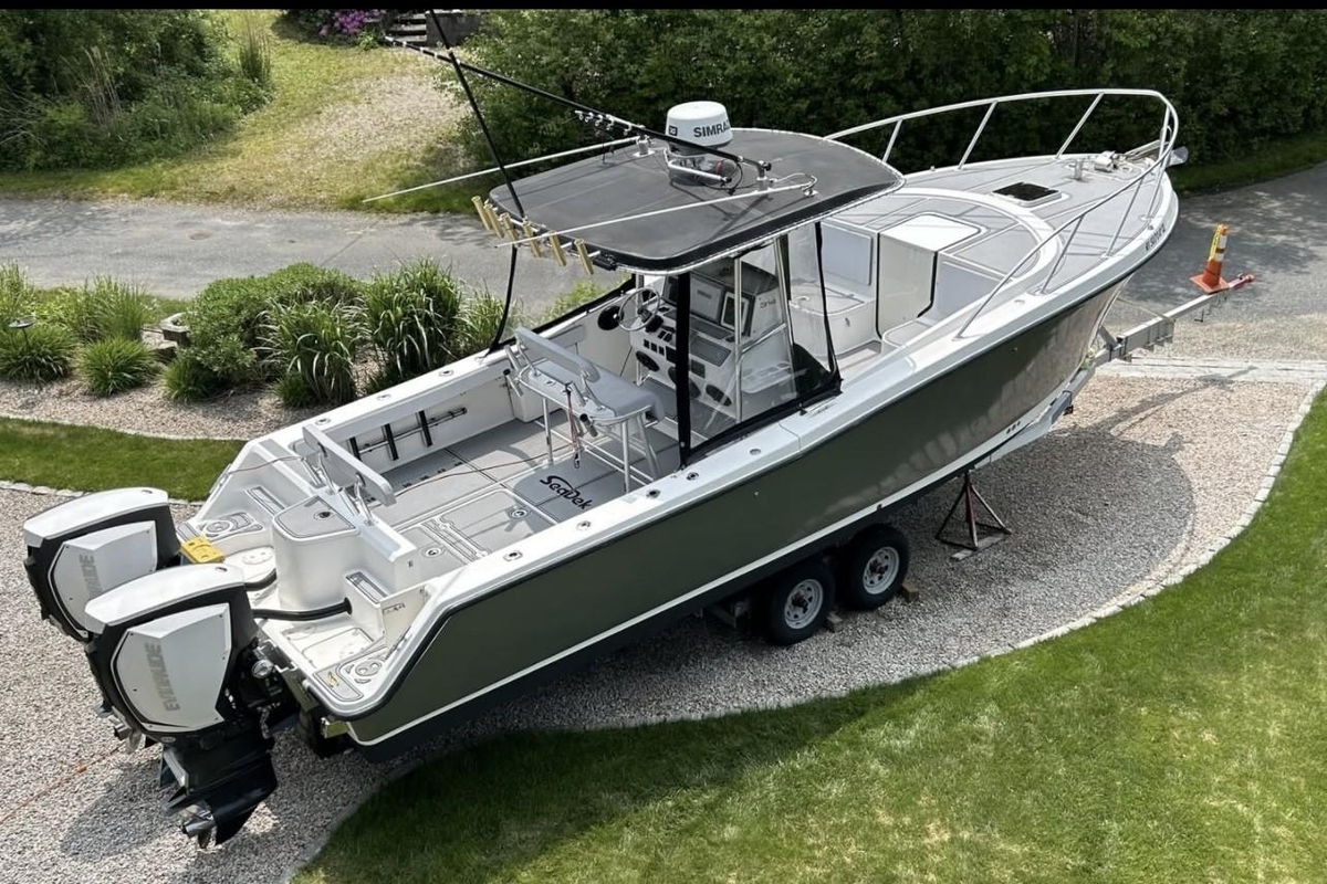2002 Mako 314 Cuddy - Sold Boat