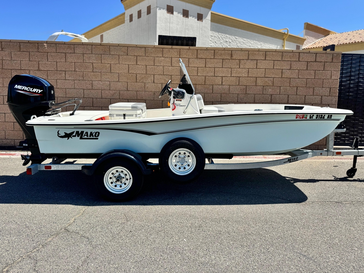 2024 Mako Pro Skiff 15 CC - Sold Boat