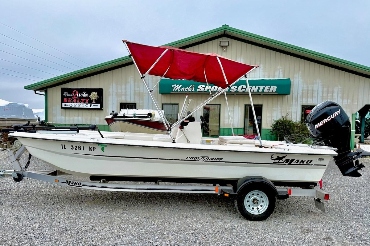 2012 Mako Pro Skiff 17 CC - Sold Boat