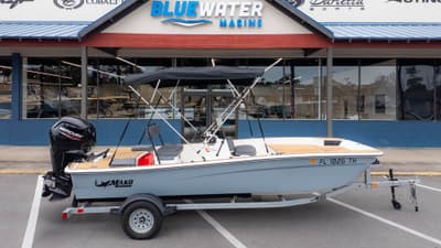 BOATZON | Mako Pro Skiff 17 CC 2023