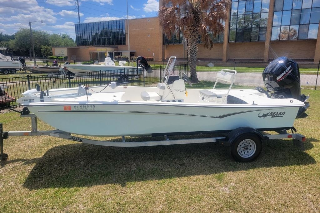 2024 Mako Pro Skiff 17 CC - Sold Boat