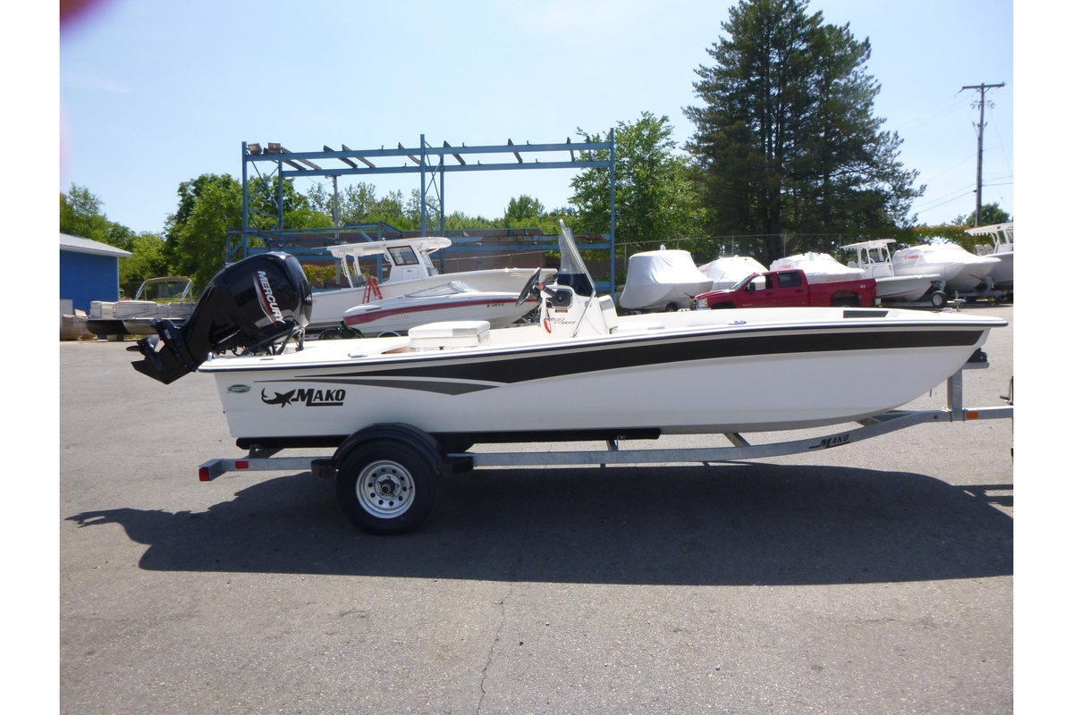 2024 Mako Pro Skiff 17 CC - Sold Boat