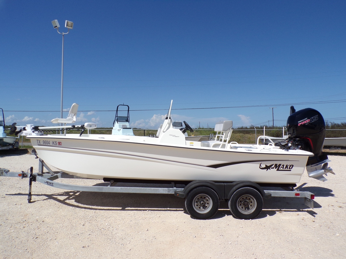 2023 Mako Pro Skiff 19 CC - Sold Boat