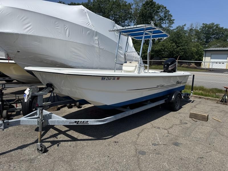 2017 Mako Pro Skiff 21 CC - Sold Boat