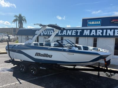 BOATZON | Malibu Boats 21 LX 2027 BOATZON | Malibu Boats 21 LX 2027
