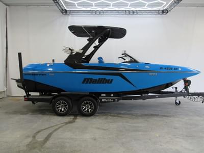 BOATZON | Malibu Boats 21 MLX 2021
