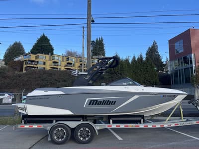 BOATZON | Malibu Boats 22 LSV 2019