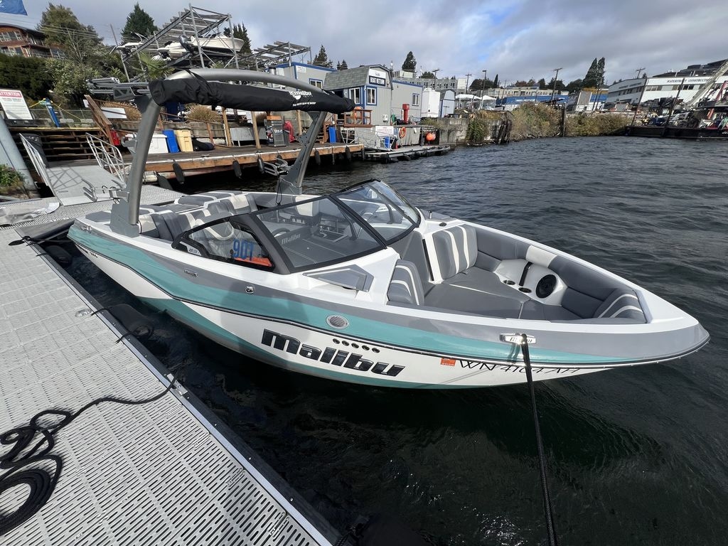 2025 Malibu Boats 22 LSV - Sold Boat