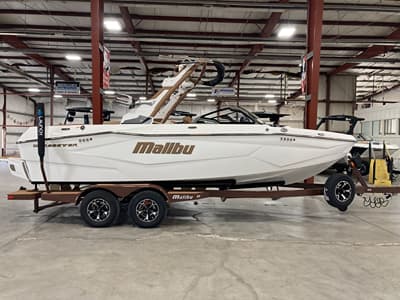 BOATZON | Malibu Boats 22 LSV 2027