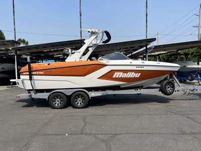 BOATZON | Malibu Boats 22 MXZ 2025