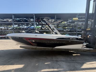 BOATZON | Malibu Boats 22 VLX 2015
