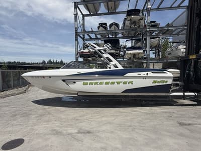 BOATZON | Malibu Boats 23 LSV 2014