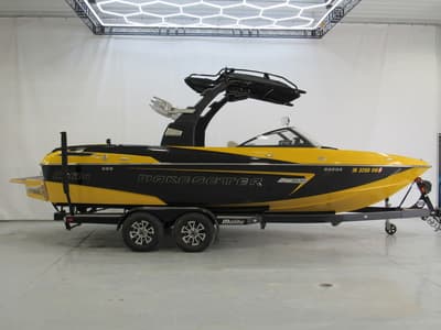 BOATZON | Malibu Boats 23 LSV 2015