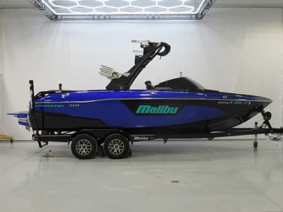 BOATZON | Malibu Boats 23 LSV 2021