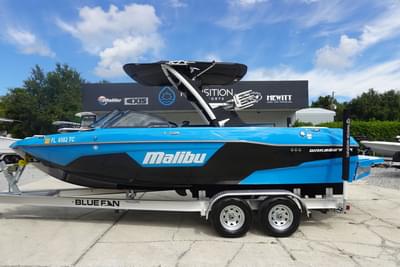 BOATZON | Malibu Boats 23 LSV 2022