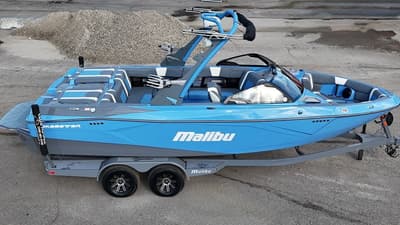 BOATZON | Malibu Boats 23 LSV 2025