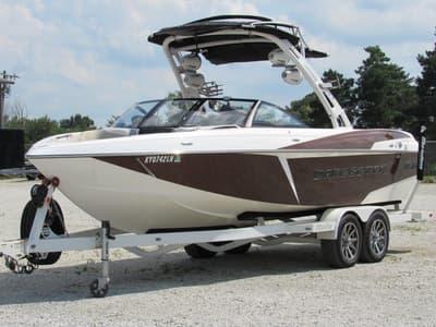 BOATZON | Malibu Boats 25 LSV 2016