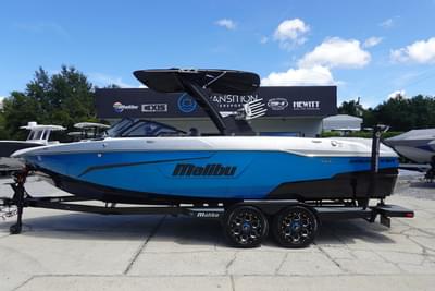 BOATZON | Malibu Boats 25 LSV 2021 BOATZON | Malibu Boats 25 LSV 2021