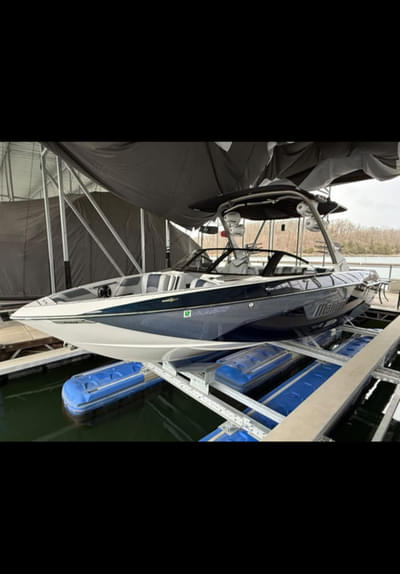 BOATZON | Malibu Boats 25 LSV 2021