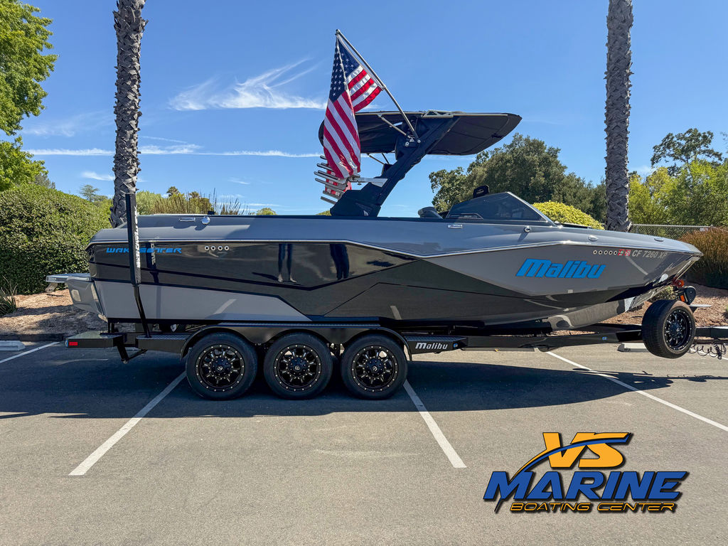 2022 Malibu Boats 25 LSV - Sold Boat