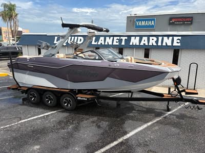 BOATZON | Malibu Boats M 230 2027
