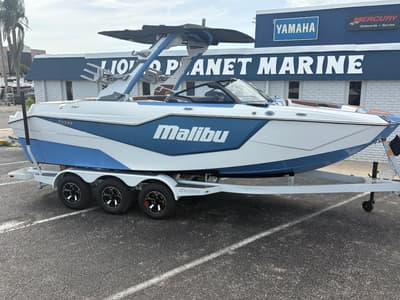 BOATZON | Malibu Boats M230 2027