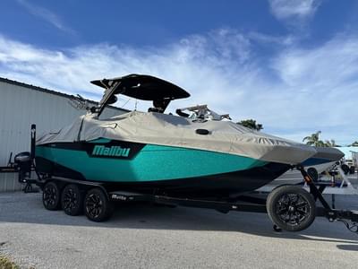 BOATZON | Malibu Boats M240 2021 BOATZON | Malibu Boats M240 2021