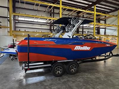 BOATZON | Malibu Boats M240 2022 BOATZON | Malibu Boats M240 2022