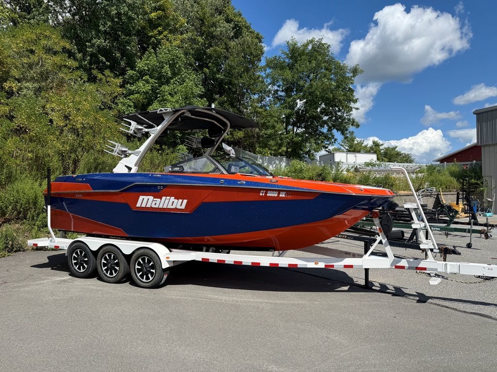 2022 Malibu Boats M240 - Sold Boat