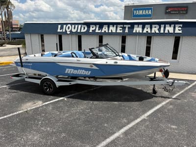 BOATZON | Malibu Boats Response TXi MO 2026