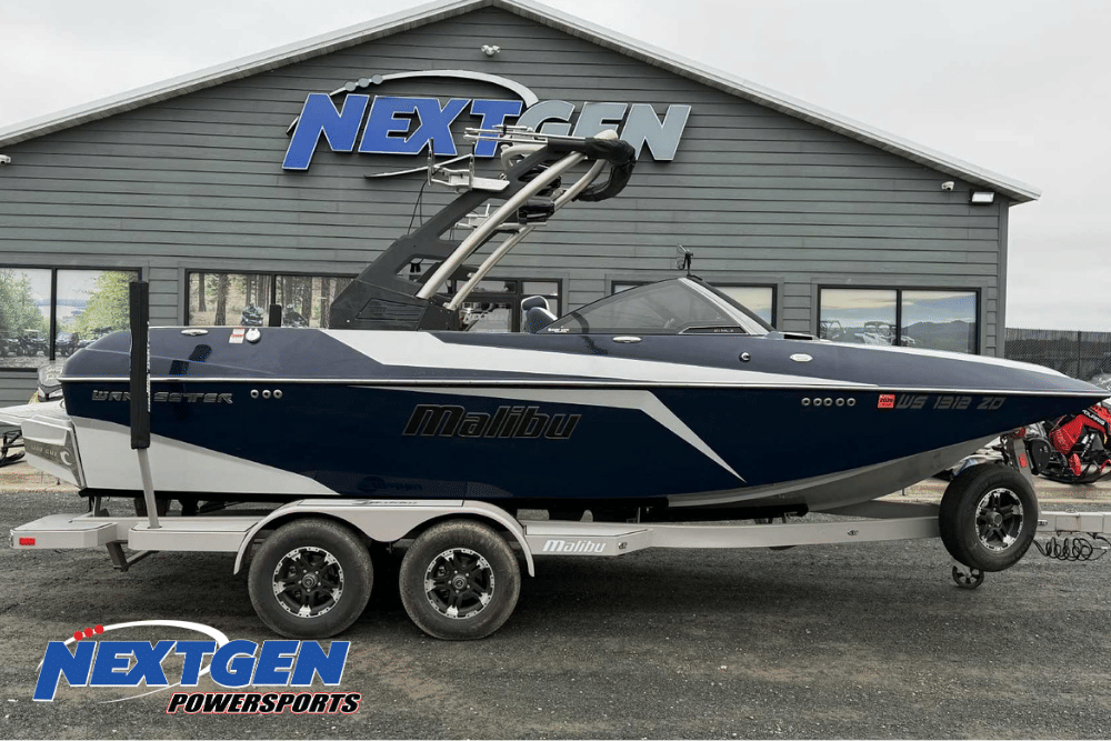 2019 Malibu Boats Malibu Boats Wakesetter 21 MLX CONSIGNMENT 2019 - Sold Boat
