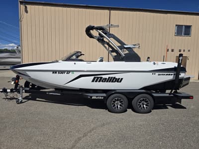 BOATZON | Malibu Boats Wakesetter 21 VLX 2020