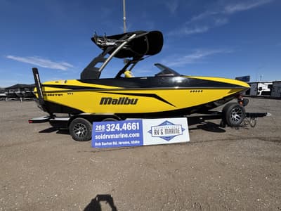 BOATZON | Malibu Boats WAKESETTER 21VLX 2020