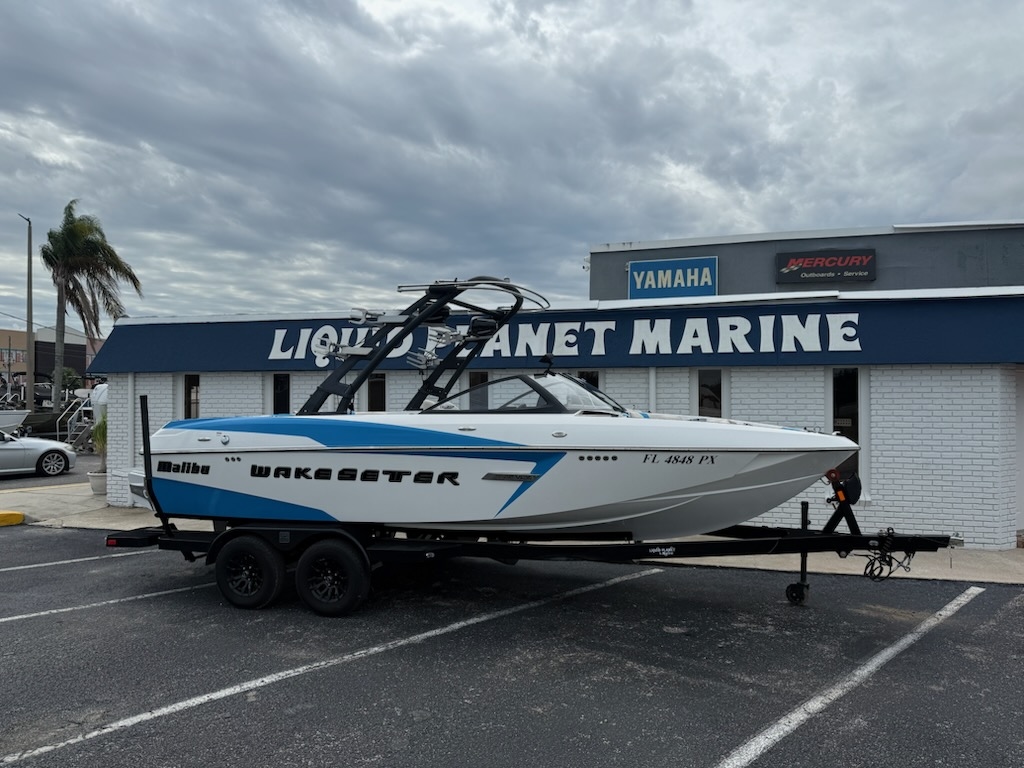 2015 Malibu Boats Malibu Boats Wakesetter 22 VLX 2015 - Sold Boat